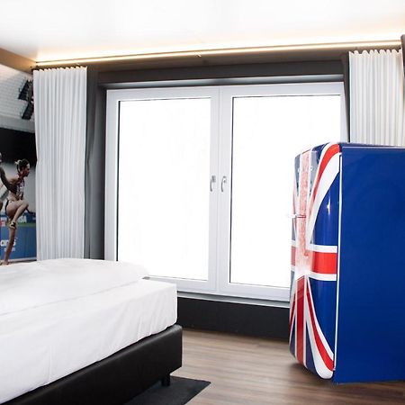 Ru Hotel By Wmm Hotels Рудолщат Екстериор снимка